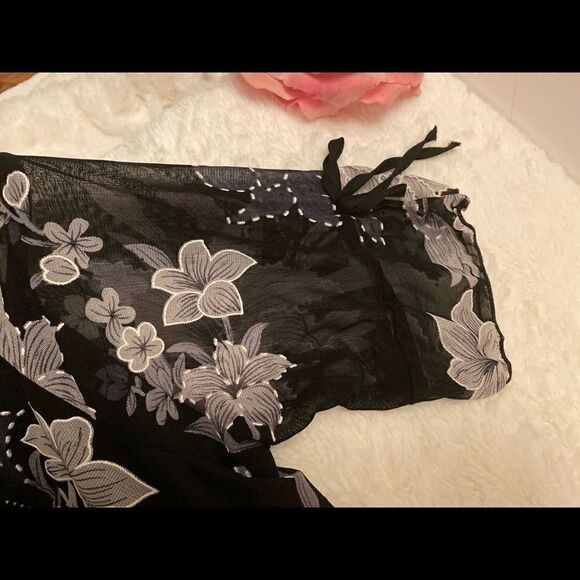 Design Works petite floral knit top - Picture 6 of 7